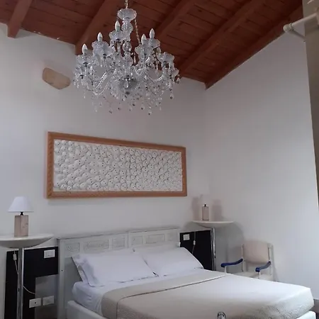 L'ottava Meraviglia And Guest house