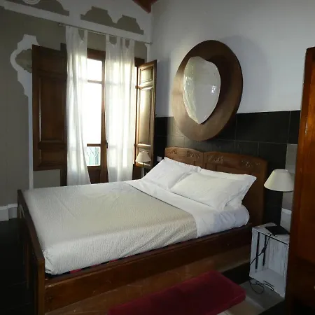 Guest house L'ottava Meraviglia And *